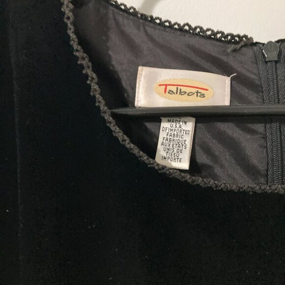 Talbots Size 10 Vintage Midi Black Velvet Dress Whimsigoth 90s Witch Straight - Picture 3 of 9